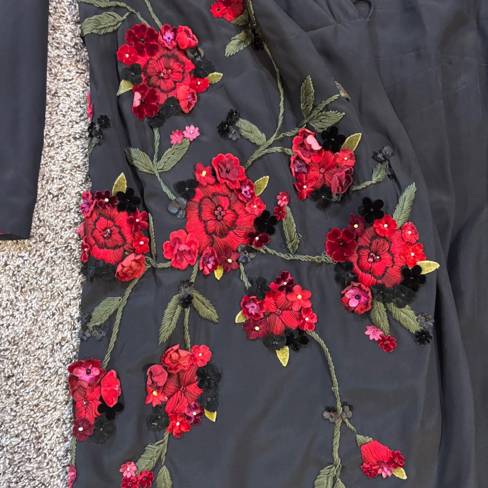Dolce & Gabbana Silk Wrap Coat Floral Embroidery Fur Collar Black Red IT 44 - Picture 7 of 8